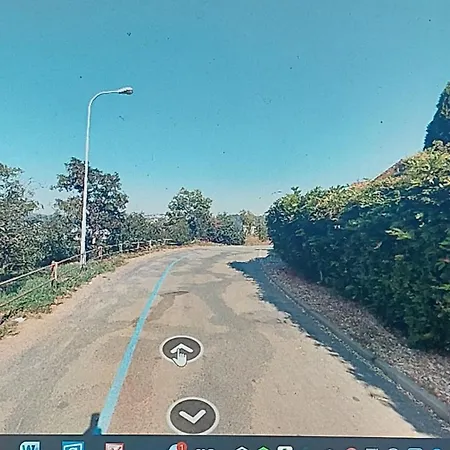 - V Bohemske Ctvrti Kamenka